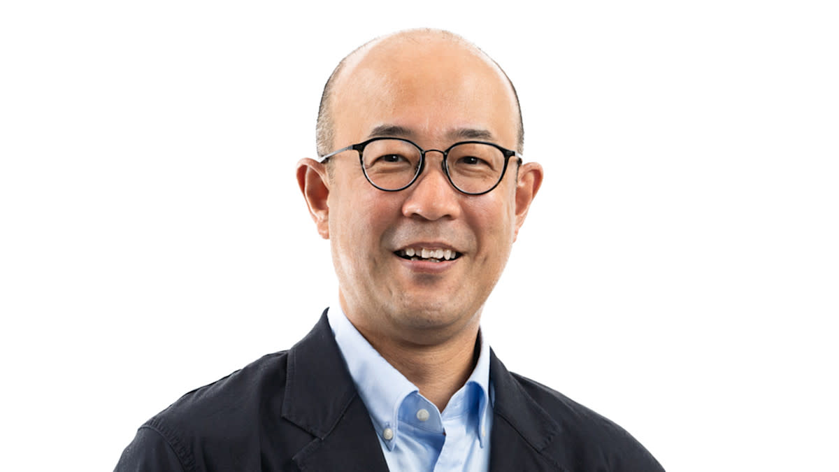 Toyota replaces its CEO as Chinese automakers shake the industry