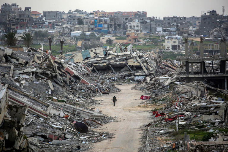 Gaza’s 'gargantuan' rebuild now begins after last hostage is finally ...