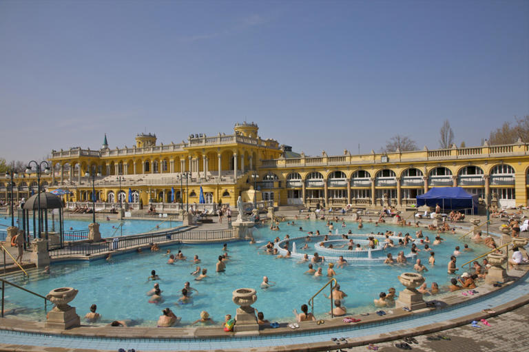 American Airlines to offer the only nonstop service to this European ...