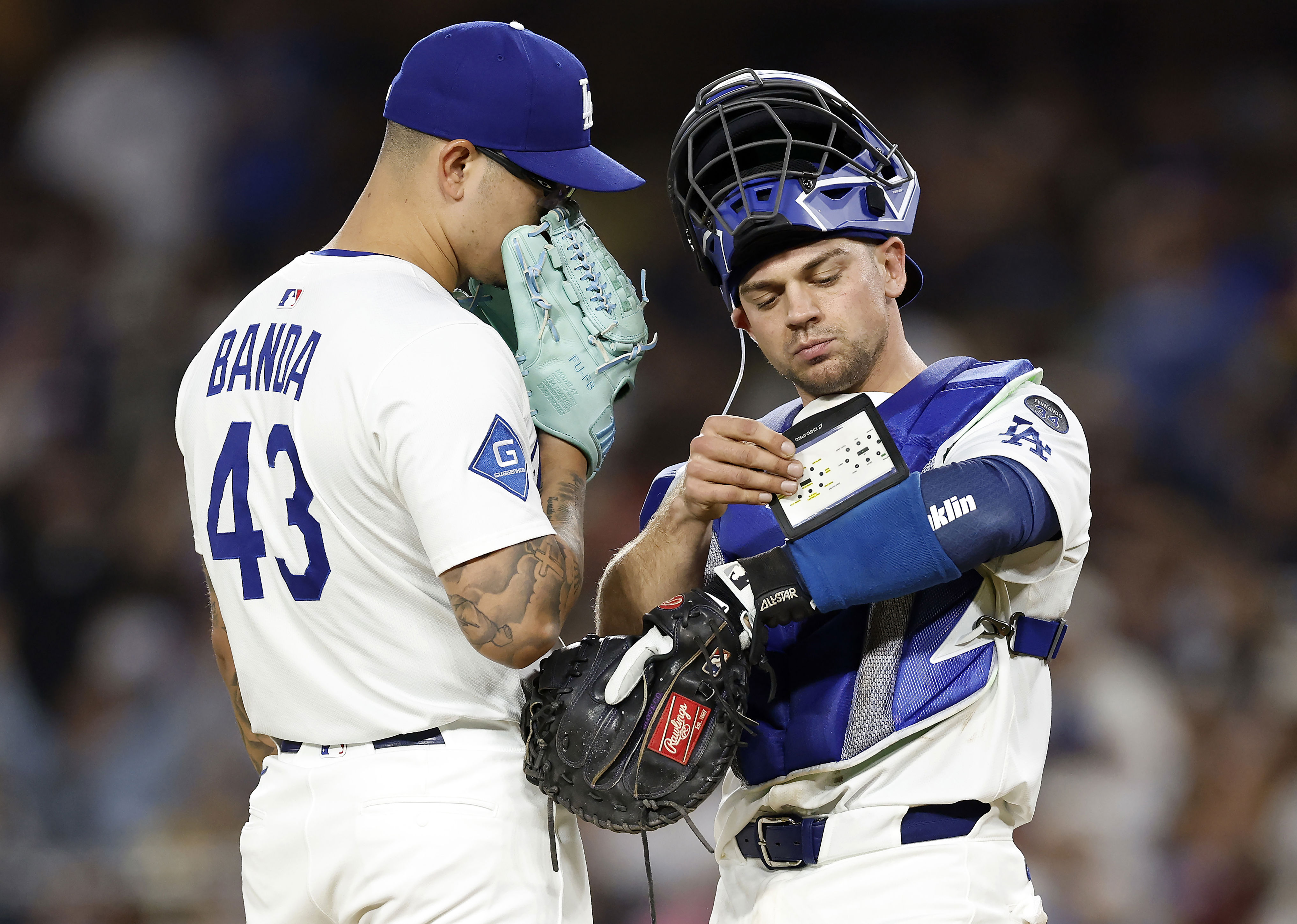 Ben Rortvedt back with Dodgers, who DFA Anthony Banda<br><br>