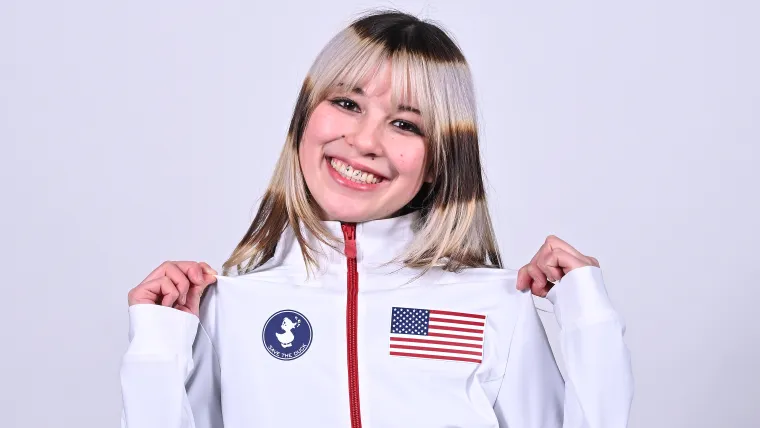 Alysa Liu's hair, explained: Why US figure skater wears 'halo' stripes ...