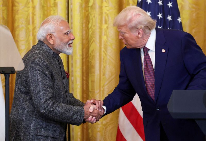US, India unveil interim trade framework, move closer to broad pact<br>