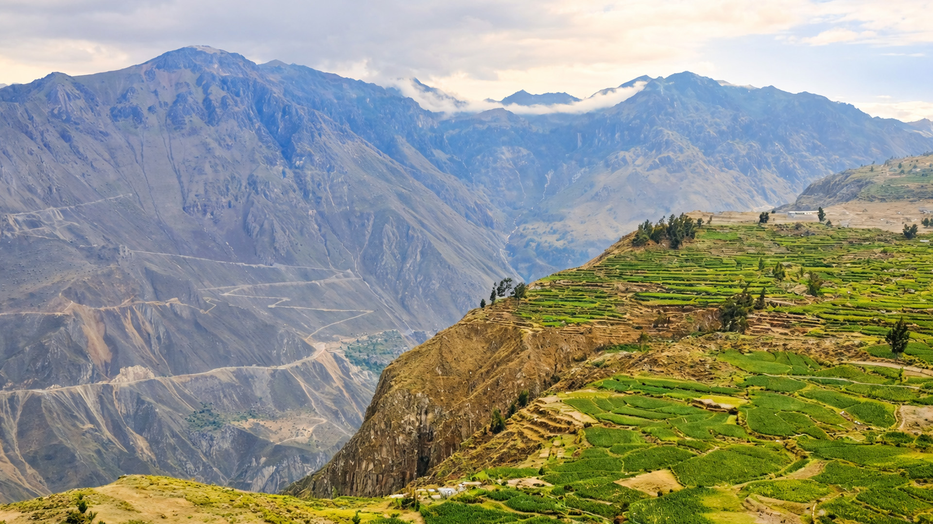 Why is Colca Canyon one of the deepest in the world?