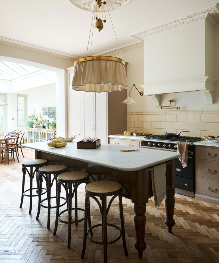 These are the low-effort tricks designers swear by to make kitchen ...
