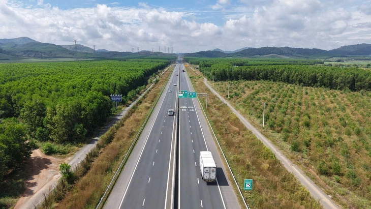 Những lỗi thường vi phạm trên đường cao tốc