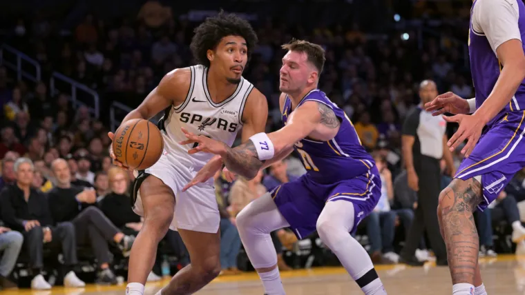 What channel is Spurs vs. Mavs on today? Time, TV schedule, live stream