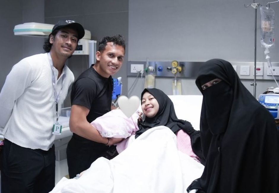 Umi Pipik ungkap momen ajaib jelang Adiba Khanza melahirkan.