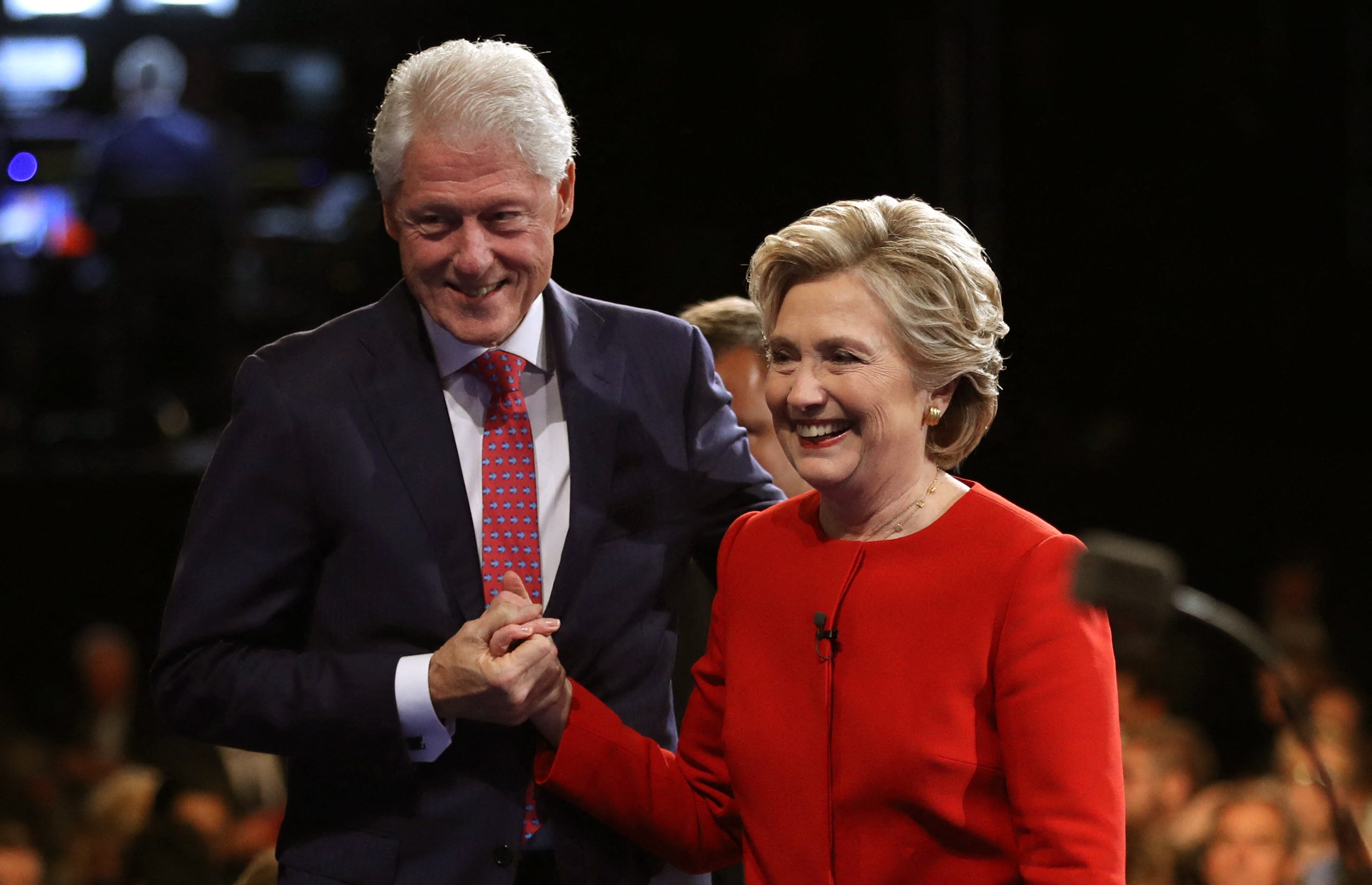 'Their choice.' Dems say Clinton contempt push will come back at Trump