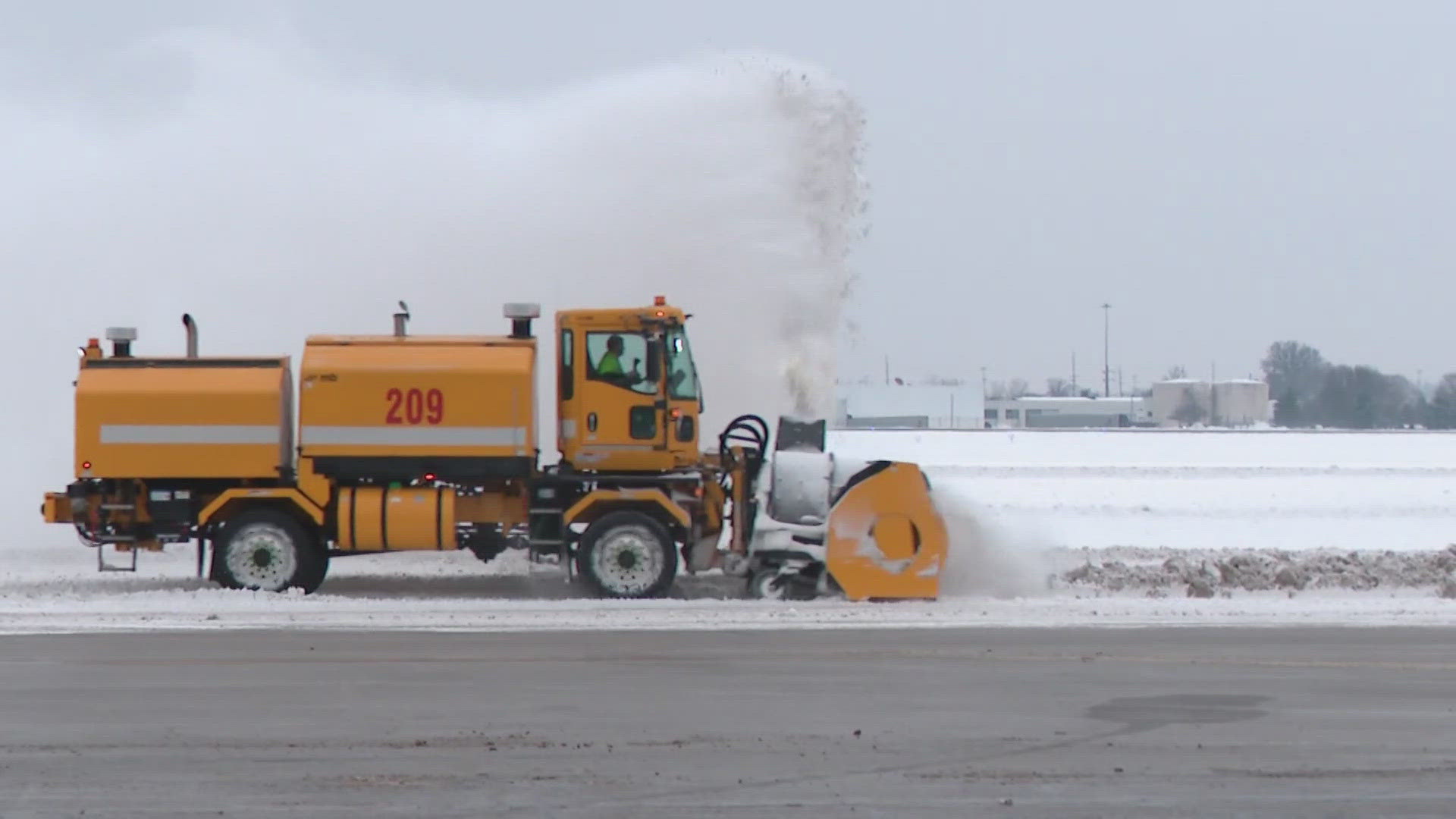 Airport snow removal crews work around the clock to keep Columbus ...