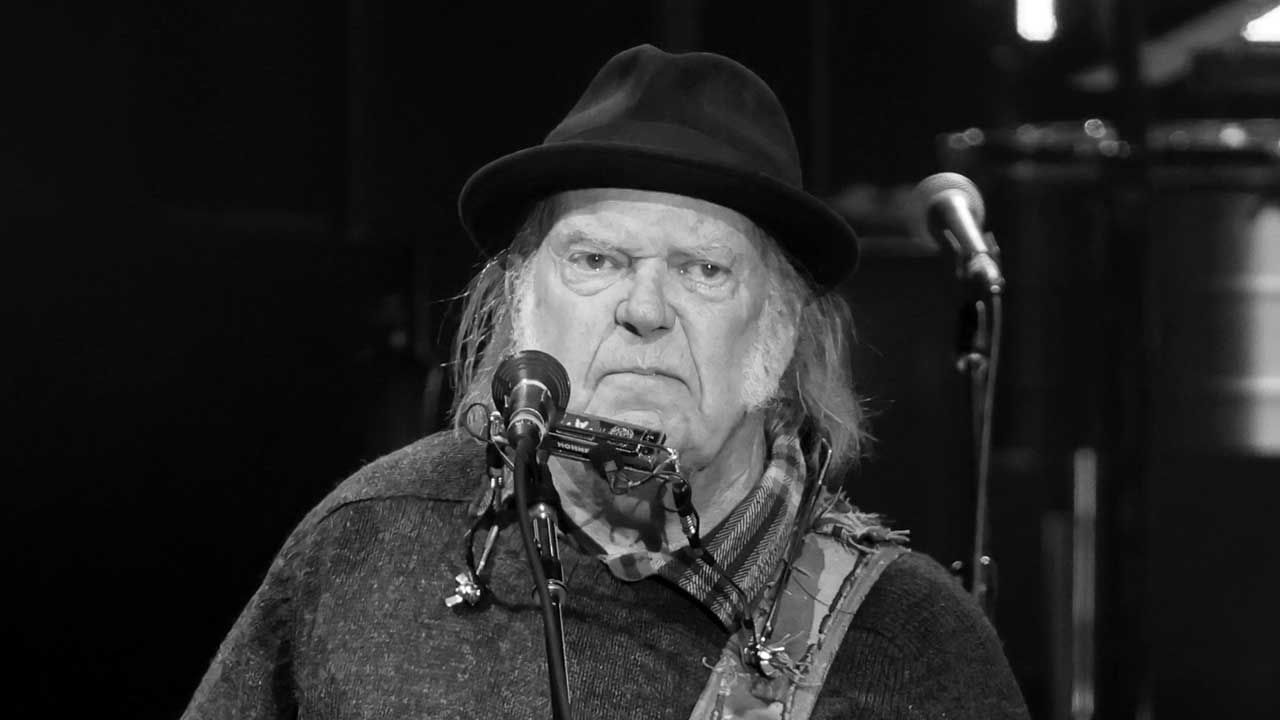Neil Young cancels upcoming European tour, saying 