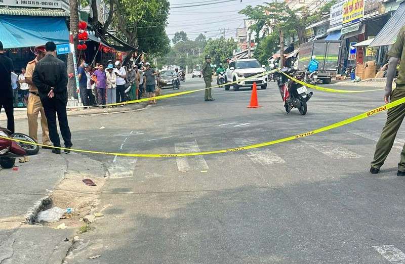 TPHCM: Va chạm giữa hai xe máy khiến 4 người thương vong