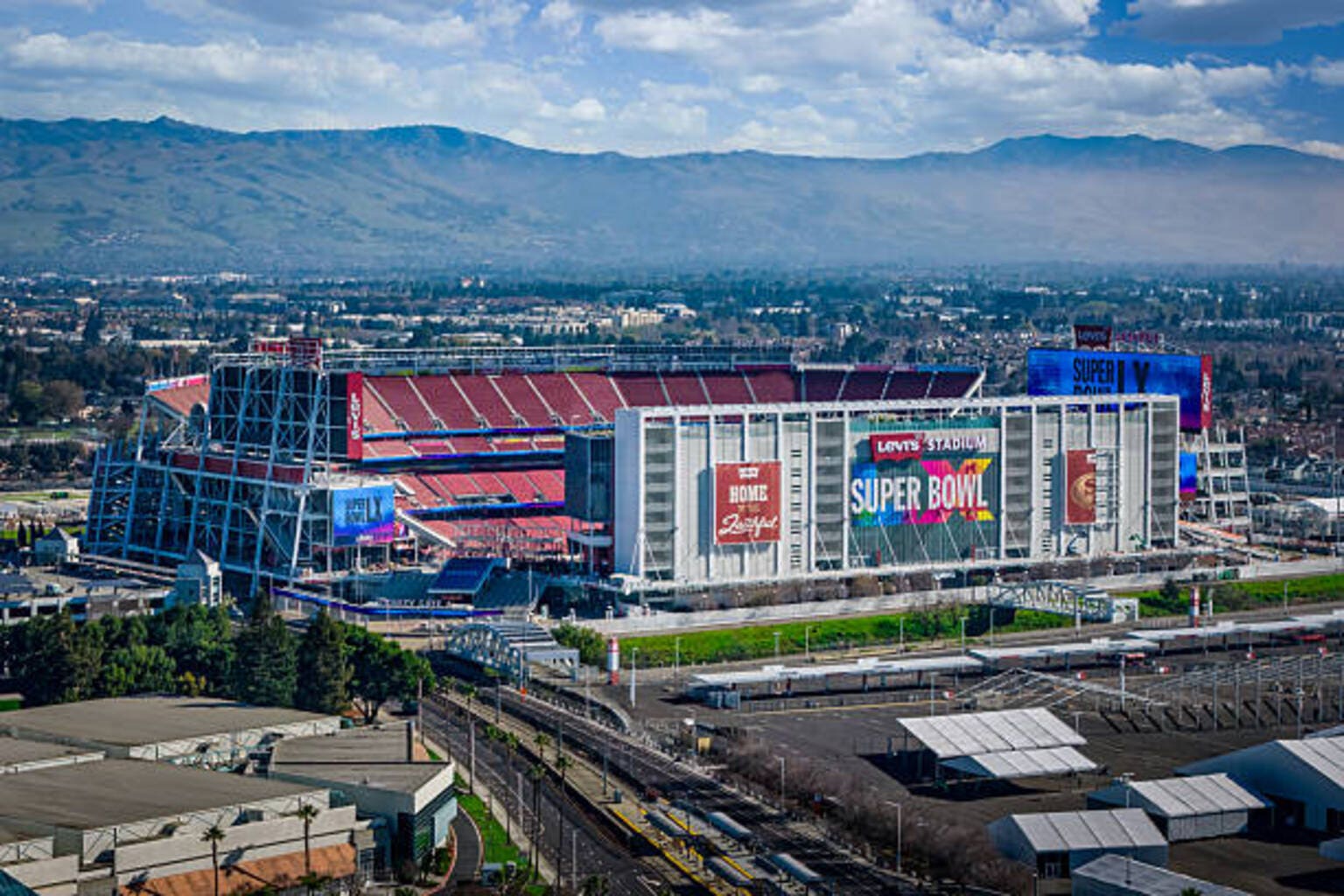 Anthropic’s Claude tops OpenAI in Super Bowl ad engagement, EDO CEO ...