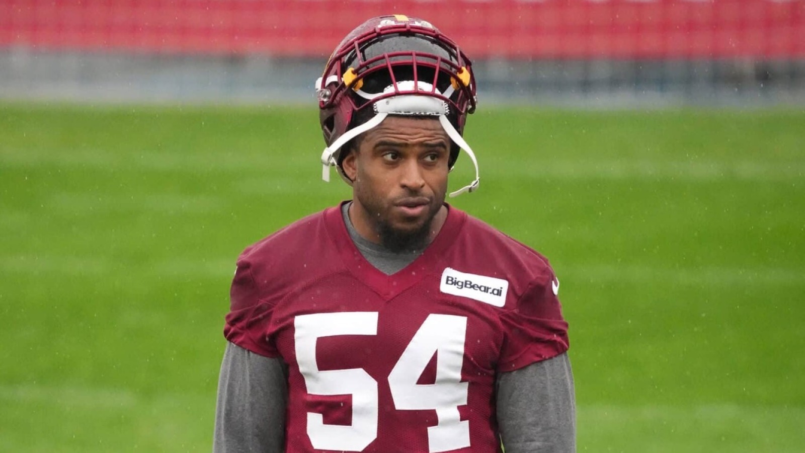 Chiefs TE Travis Kelce loses out on NFL honor, sends heartfelt message to winner