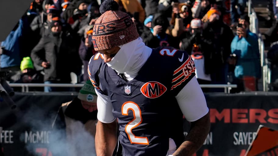 DJ Moore finally clears the air on overtime INT in Bears' playoff loss ...