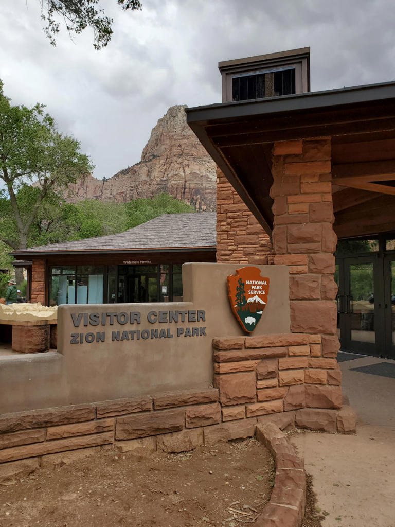 2026 Zion shuttle guide: Schedules, all 9 stops, and everything you ...