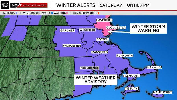Maps show accumulating snow, possibly record-breaking cold in the ...
