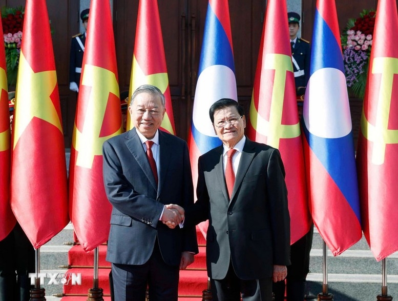 Quan hệ Việt Nam-Lào: Tái khẳng định thông điệp chính trị mạnh mẽ