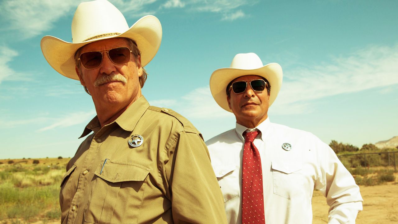 Jeff Bridges and Gil Birmingham in Hell or High Water
