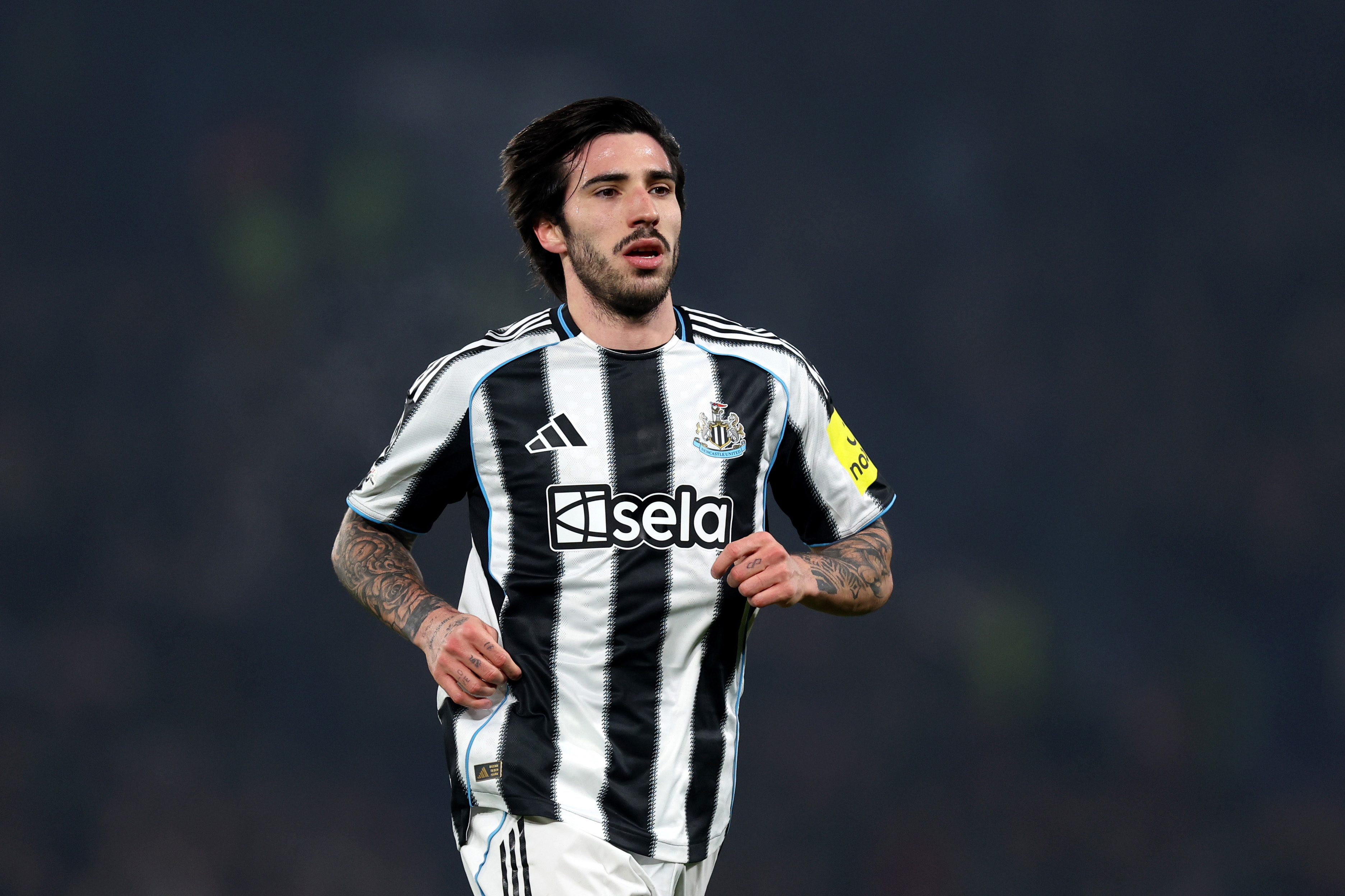 Newcastle reportedly set nine-figure asking price for Sandro Tonali<br>
