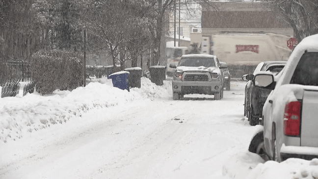 Snowfall causes chaos in Columbus as drivers struggle to navigate roads