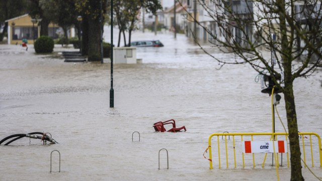Thousands ordered to evacuate as catastrophic storm threatens major cities: 