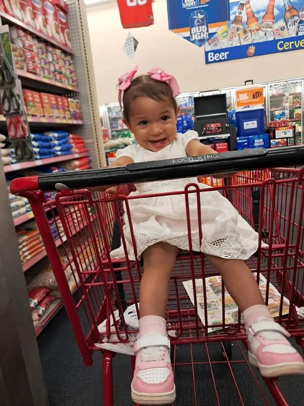 Toddler was returned to ICE custody and denied medication after hospitalization, lawsuit says<br>