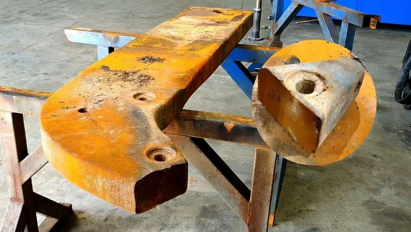 CAT D11 ripper shank repair