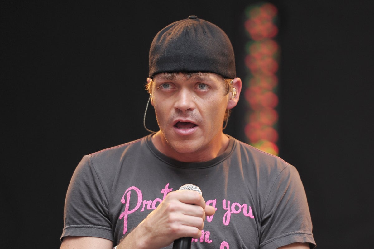 Brad Arnold death: Lead singer of 3 Doors Down dies at 47<br><br>
