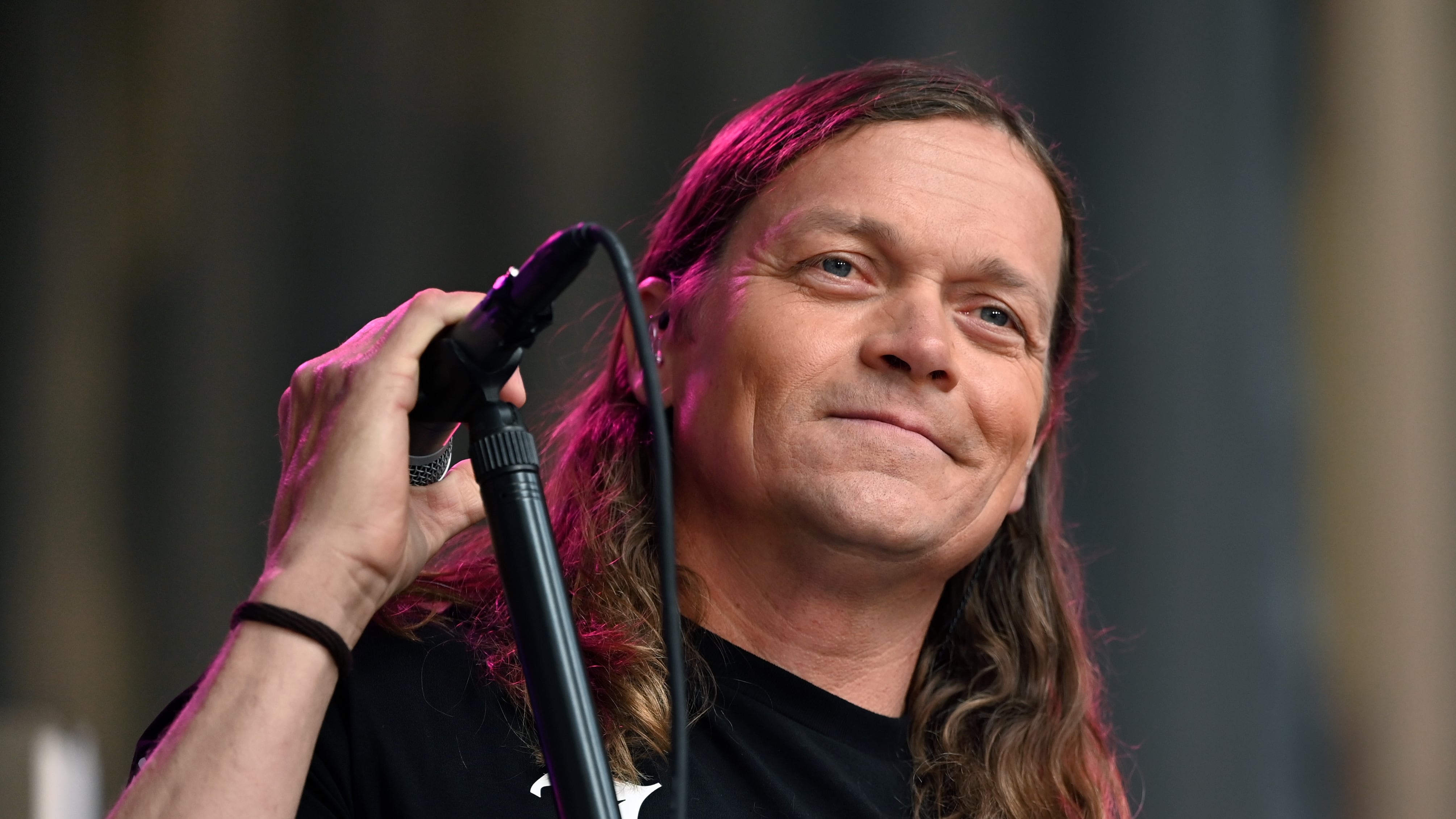 Rock band lead singer dies at 47 after cancer battle<br>