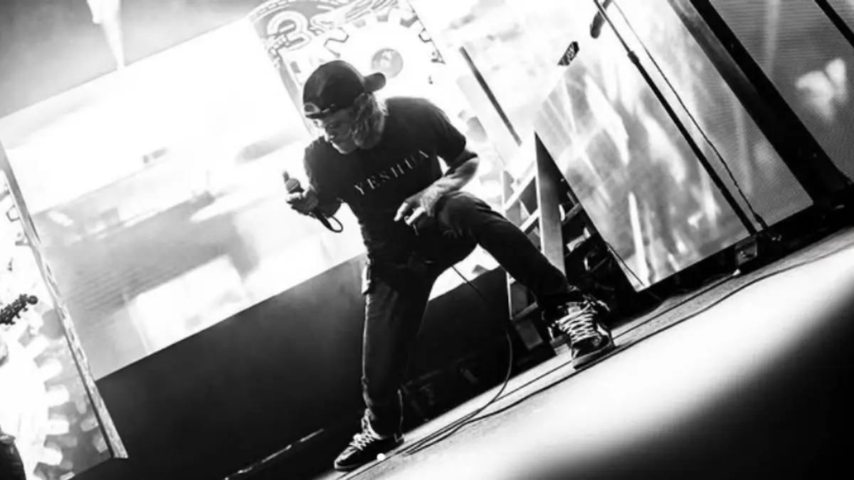 3 Doors Down frontman Brad Arnold passes away at 47, cause of death revealed<br><br>