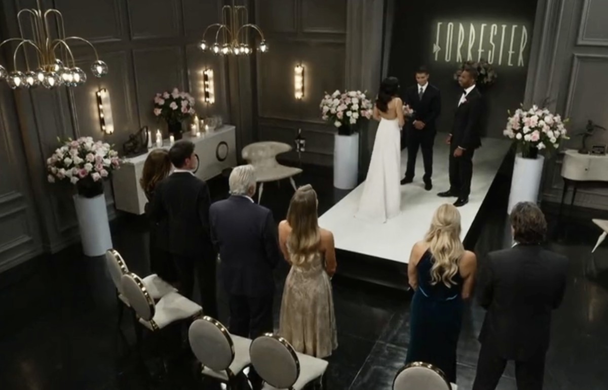 Carter and Daphne get hitched! [Spoilers]