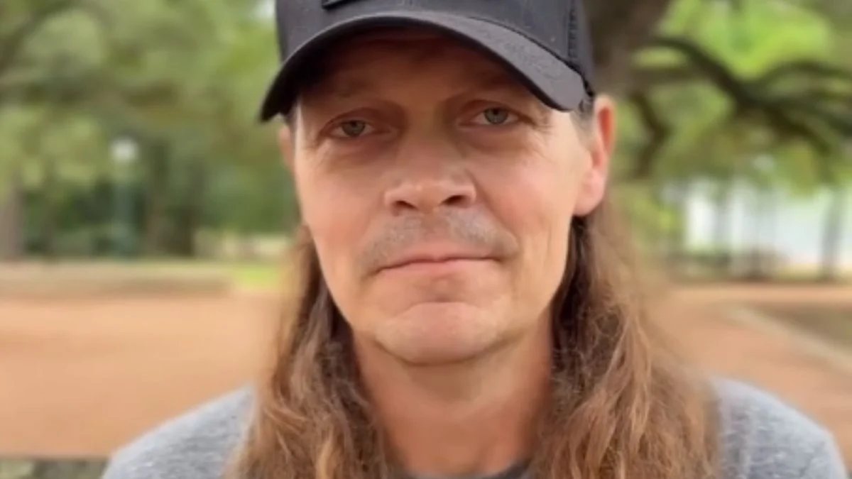 Grammy-nominated singer Brad Arnold of 3 Doors Down passes away at 47, cause of death confirmed<br><br>