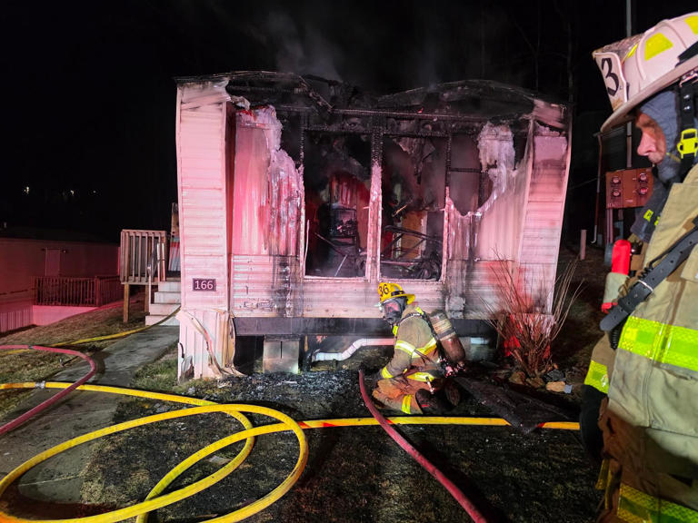 Person found dead after mobile home catches fire in Powell, KCSO ...