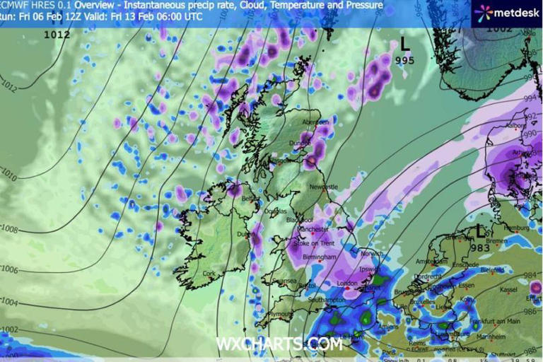 UK weather maps show five days of snow as Britain faces blizzard conditions