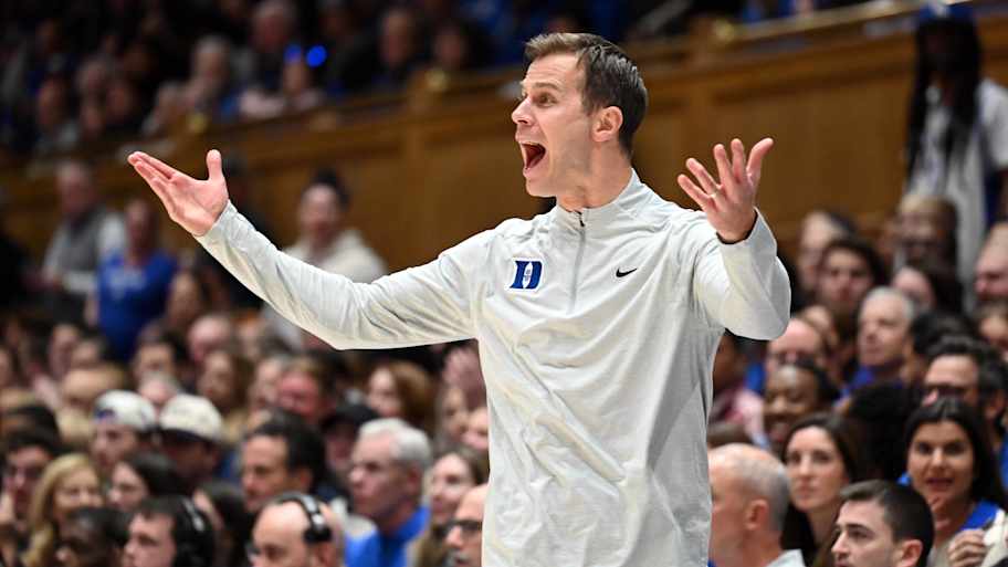 Jon Scheyer rightfully rips UNC fans after Duke staffer got punched in ...