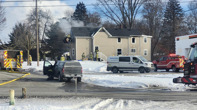Multiple departments respond to house fire in Jackson