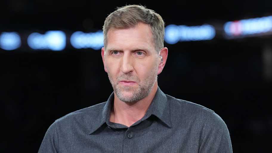 Why Dirk Nowitzki is 'disappointed' Mavericks traded Anthony Davis to ...