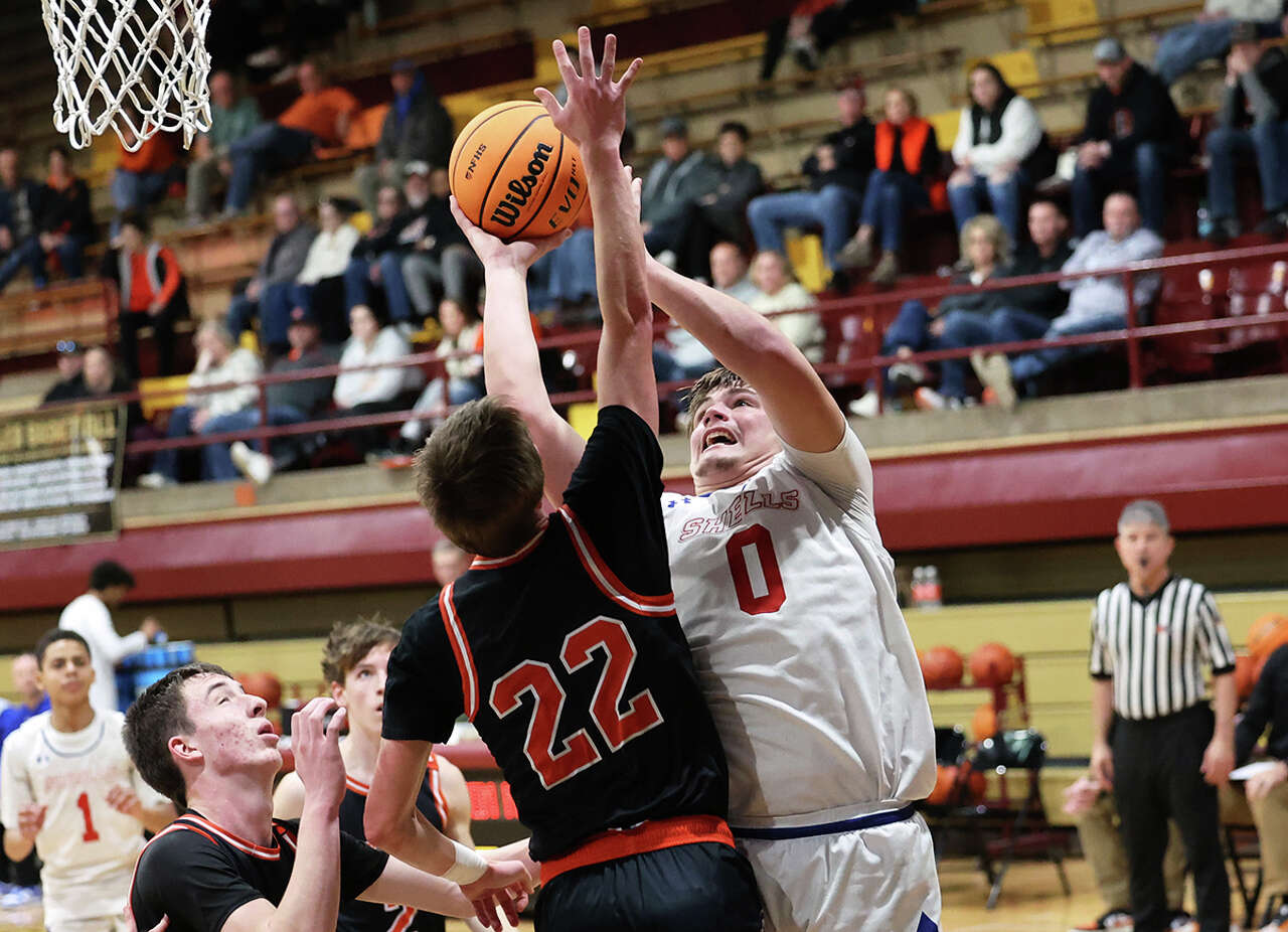 Saturday boys basketball: Roxana wins; Stampley sets Alton record