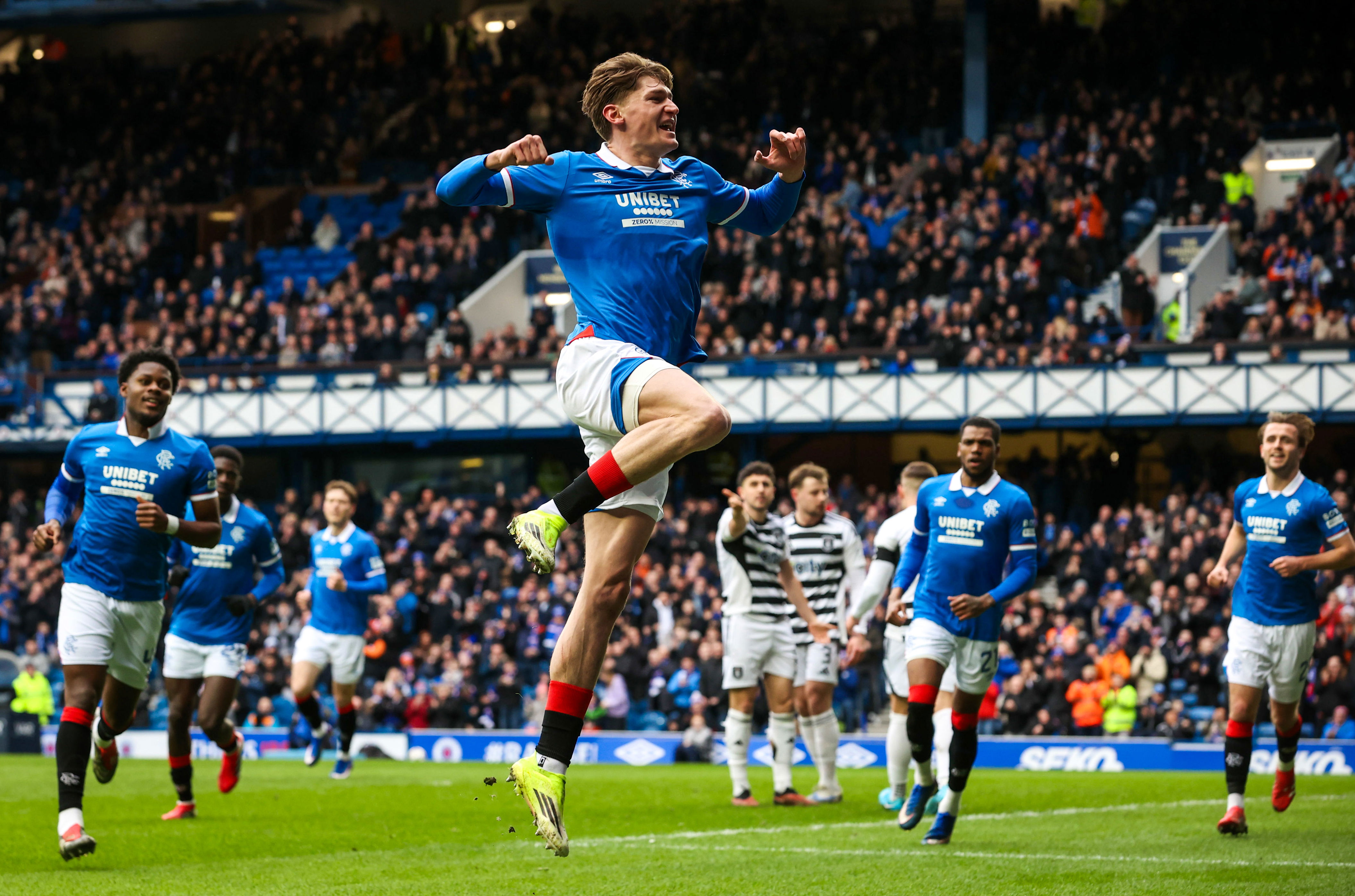 Livingston v Rangers injury news: 4 out as Danny Rohl confirms two ...