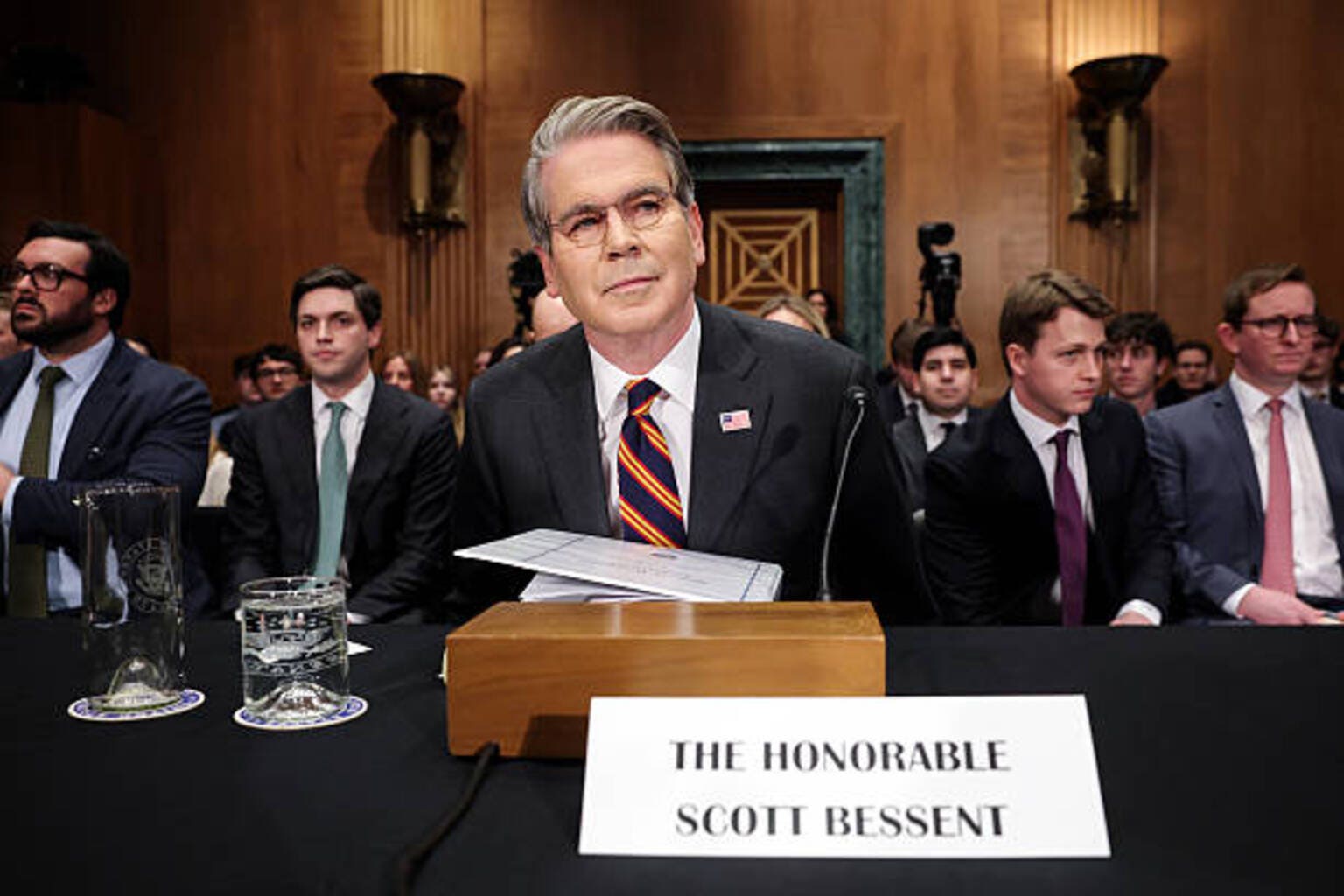 Bessent urges Senate to move ahead on Warsh hearings despite Powell probe standoff<br>