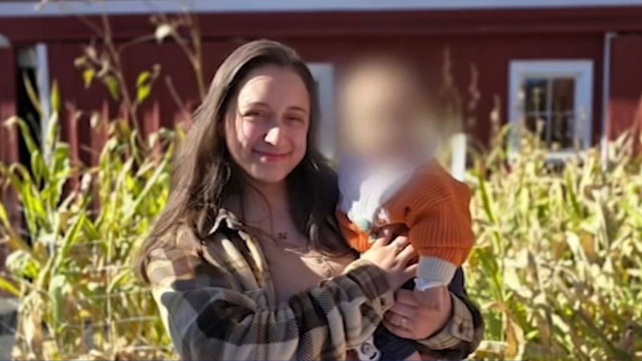 Facebook Marketplace transaction ends with a 30-year-old pregnant woman stabbed to death in Illinois