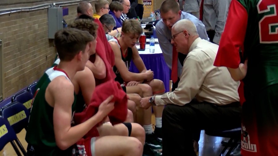 Lincoln’s Neil Alexander secures 1000th-career win