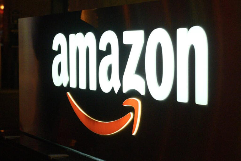 Daniel Newman backs Amazon as UBS forecasts AWS growth doubling to 38% ...