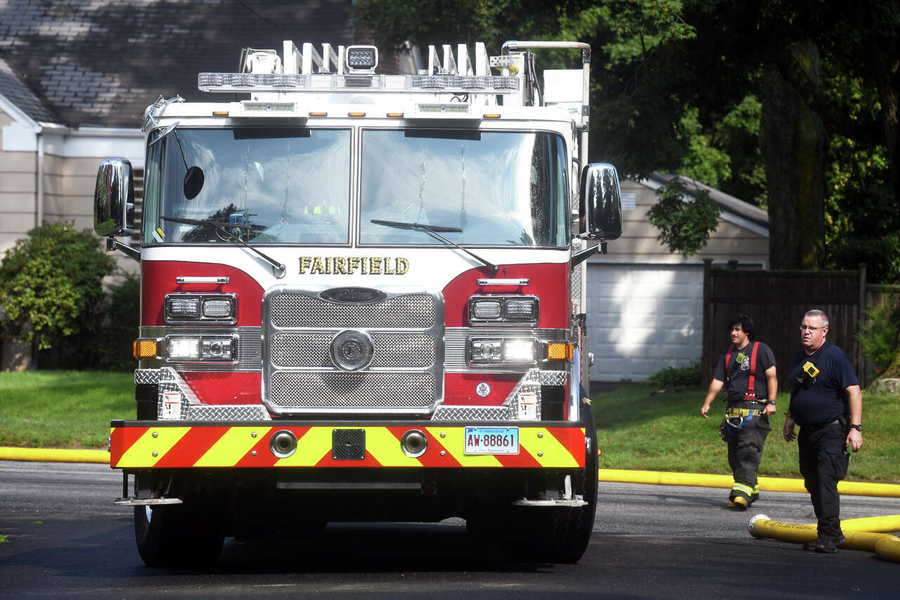 Two dogs killed in Fairfield house fire on Greenfield Street, officials say<br>