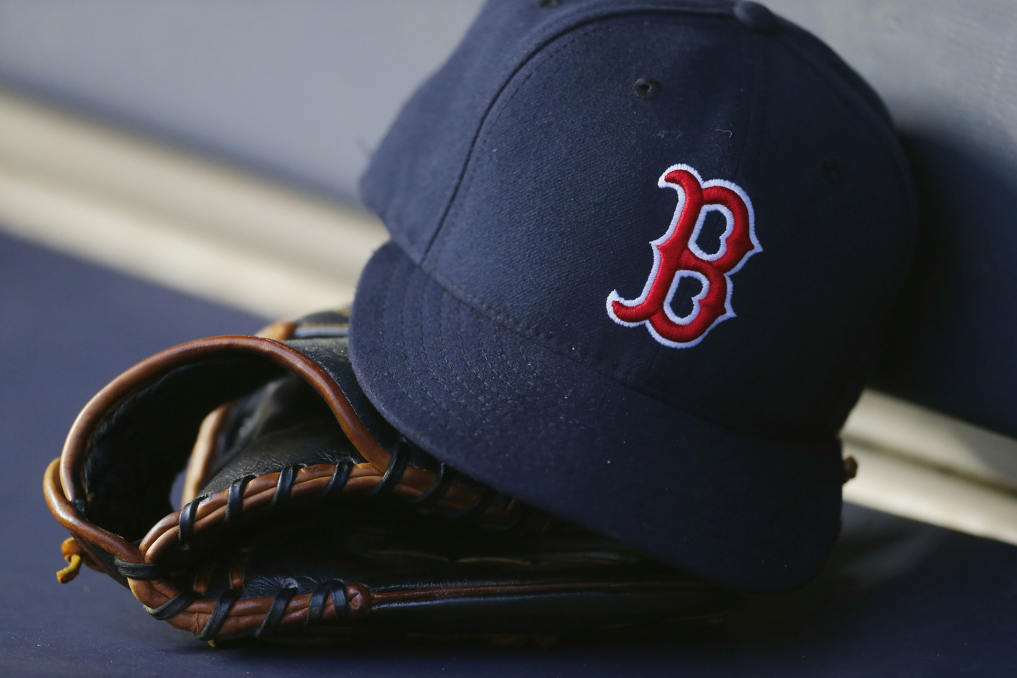 Red Sox-Cubs trade talks for Alex Bregman replacement remain on table: Report<br><br>