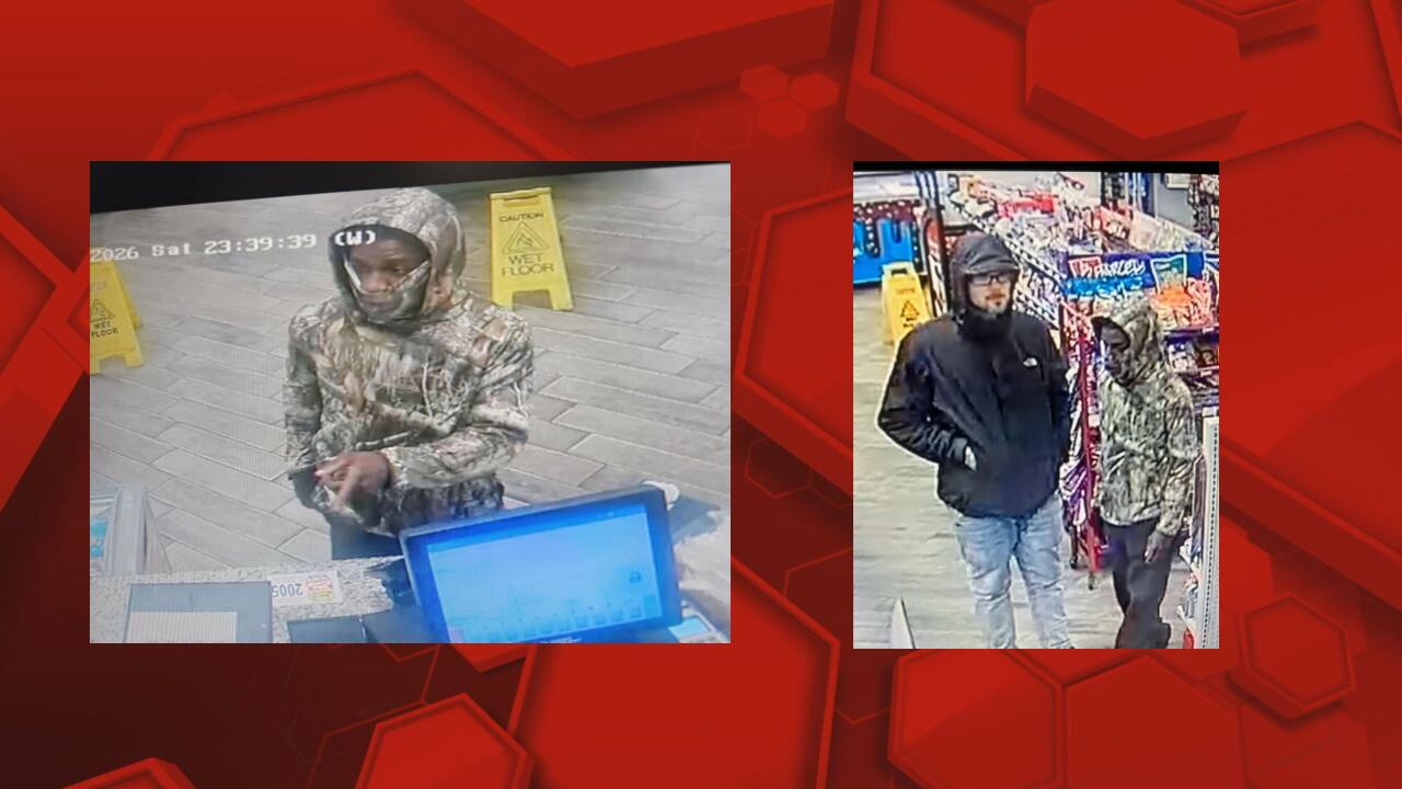 Lee County deputies search for armed robbery suspects