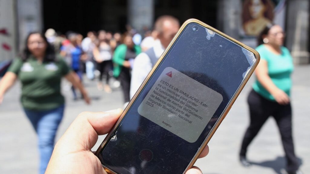 Primer simulacro 2026: ve cuándo sonará la alerta en tu celular