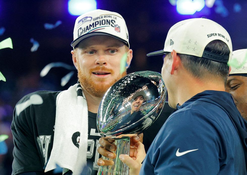 Seattle Seahawks destroy New England Patriots to win Super Bowl after ...