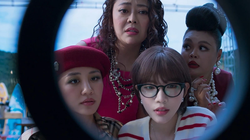 Rạp Việt bình yên trước khi cơn bão phim Tết đổ bộ