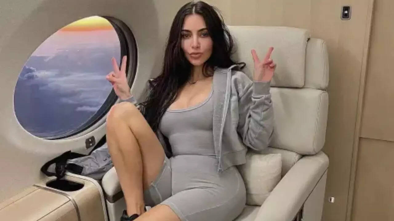 What makes Kim Kardashian’s Kim Air jet a $150 million flying palace ...